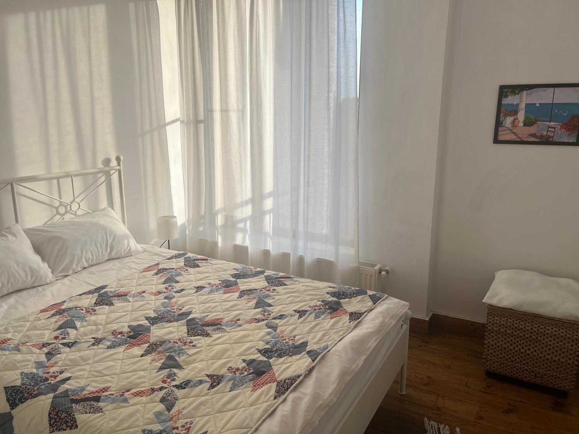Lovely Apartment In Villa In Bucureşti Exterior foto
